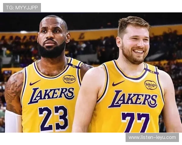 詹姆斯领衔湖人豪取三连胜，杜兰特复出带领太阳大胜快船